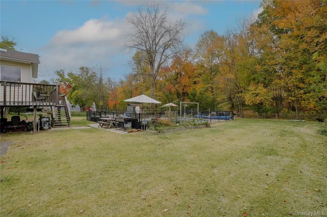 84 Ulster Avenue, Esopus, NY 12487