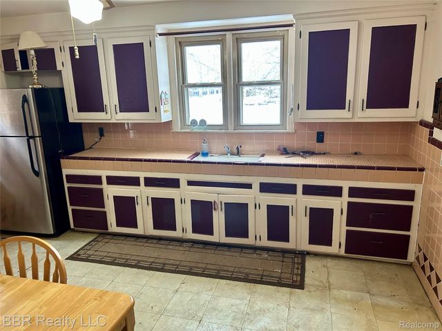 1989 Will Carleton, Huron Charter Township, MI 48134