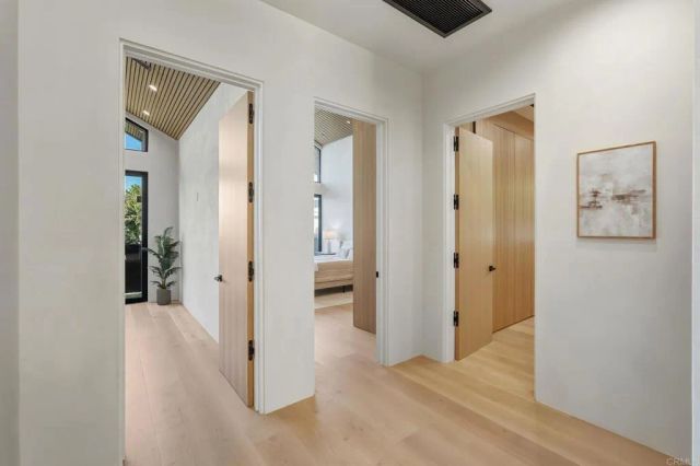 824 N Curson Avenue, Los Angeles, CA 90046