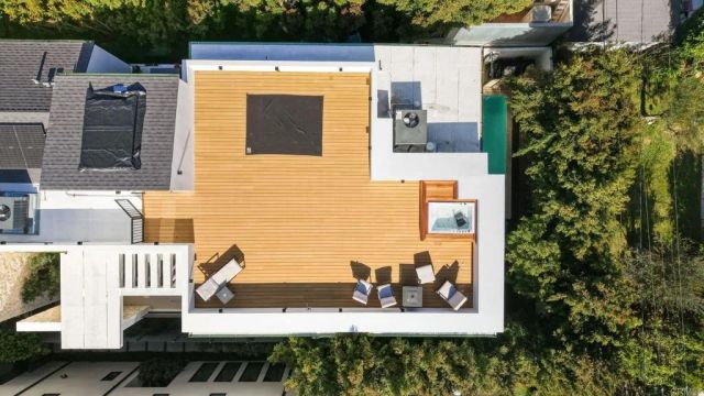 824 N Curson Avenue, Los Angeles, CA 90046