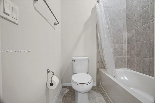 8240 Tailshot Court, Lake Worth, FL 33467
