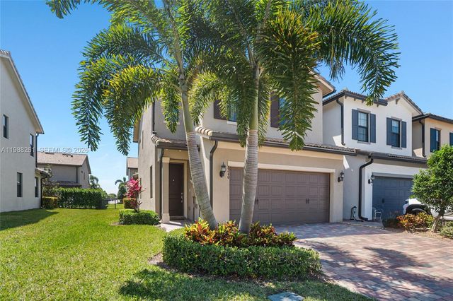 8240 Tailshot Court, Lake Worth, FL 33467