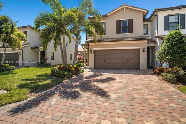 8240 Tailshot Court, Lake Worth, FL 33467