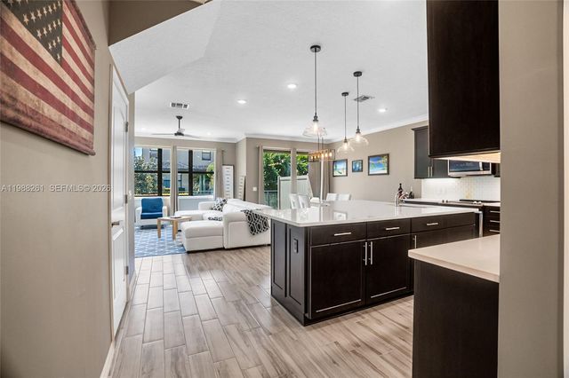 8240 Tailshot Court, Lake Worth, FL 33467