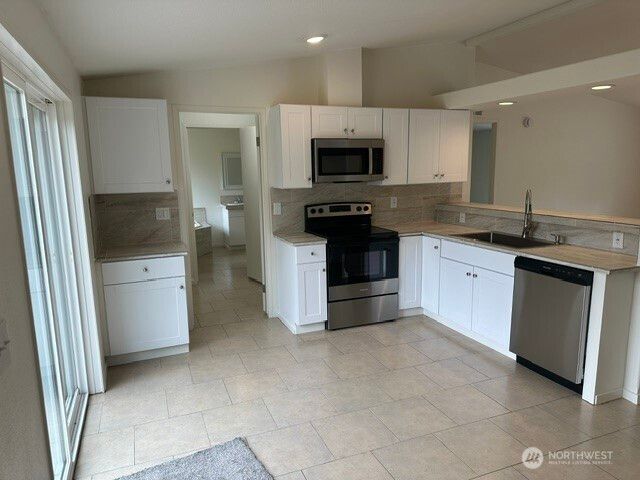 257 Easy Street, Silverlake, WA 98645