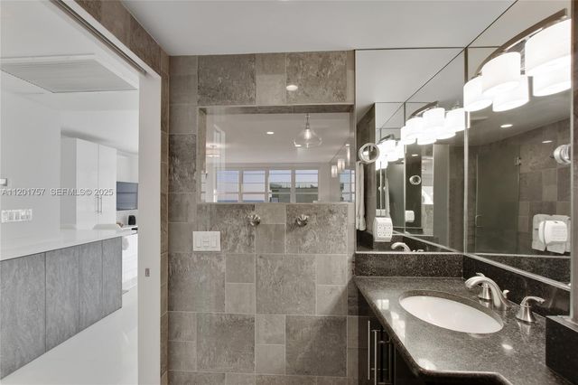 100 Lincoln Road 940, Miami Beach, FL 33139