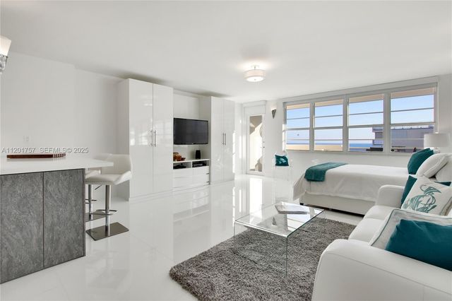 100 Lincoln Road 940, Miami Beach, FL 33139