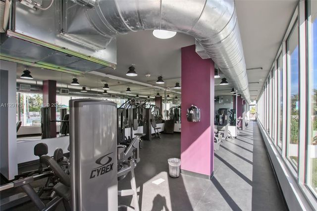 100 Lincoln Road 940, Miami Beach, FL 33139