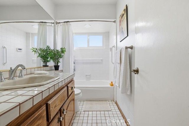 29223 Flowerpark Drive, Canyon Country (santa Clarita), CA 91387