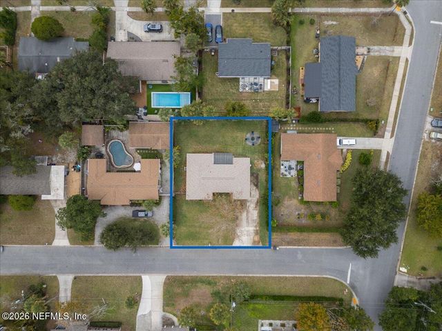 490 MAKO Drive, Atlantic Beach, FL 32233
