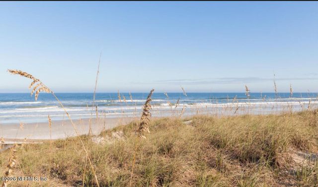 490 MAKO Drive, Atlantic Beach, FL 32233