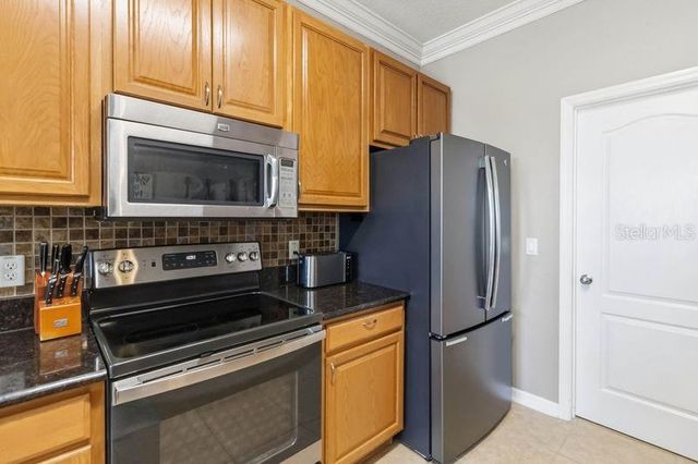 5450 SILVER THISTLE LANE, St Cloud, FL 34772