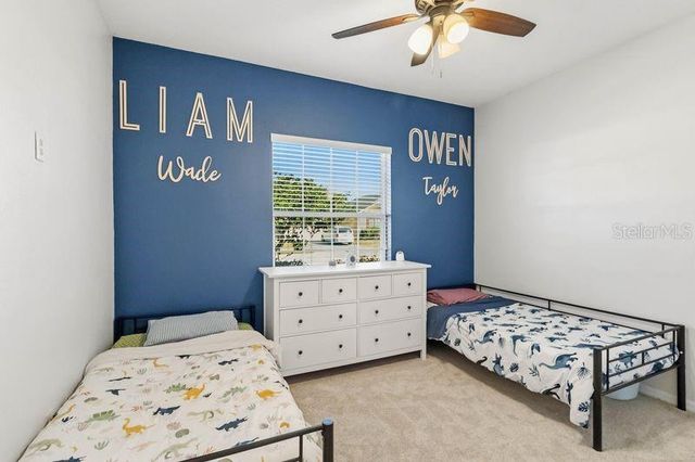 5450 SILVER THISTLE LANE, St Cloud, FL 34772