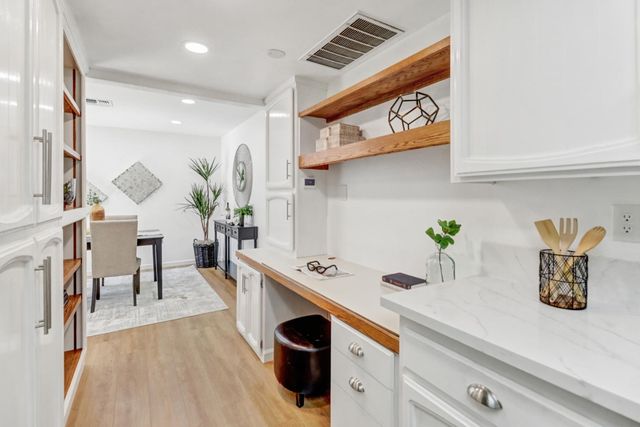 7052 San Jacinto Ct, Citrus Heights, CA 95621