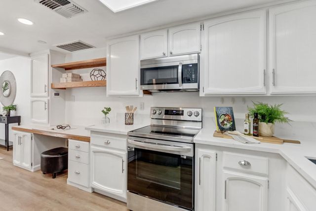 7052 San Jacinto Ct, Citrus Heights, CA 95621