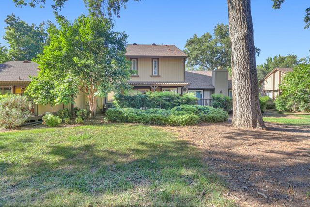 7052 San Jacinto Ct, Citrus Heights, CA 95621