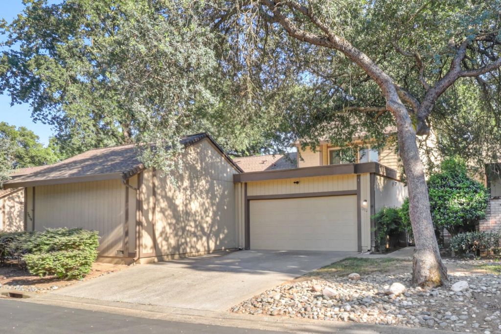 7052 San Jacinto Ct, Citrus Heights, CA 95621