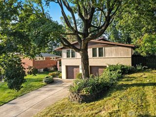 4432 Woodbine Avenue, Dayton, OH 45420