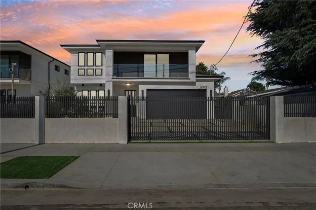 14929 Vose Street, Van Nuys, CA 91405