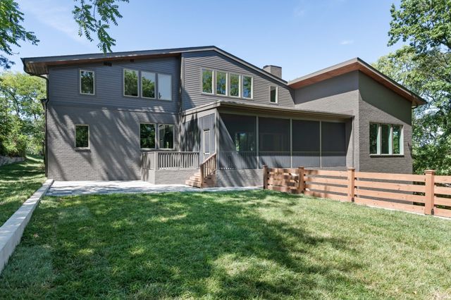 819 Evansdale Dr, Nashville, TN 37220