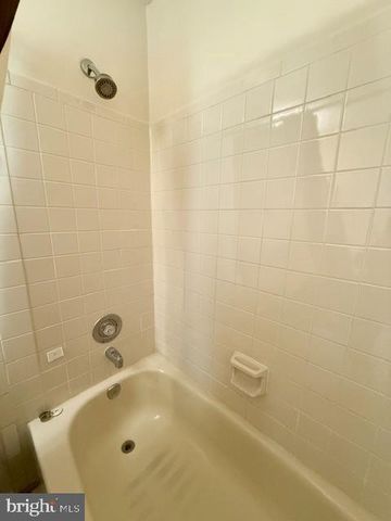 11703-B SUMMERCHASE CIR, Reston, VA 20194