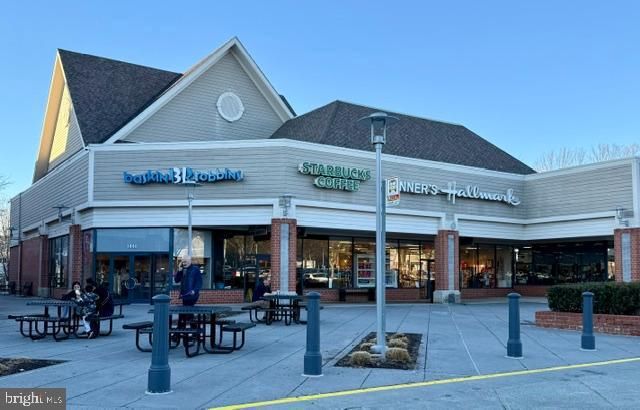 11703-B SUMMERCHASE CIR, Reston, VA 20194