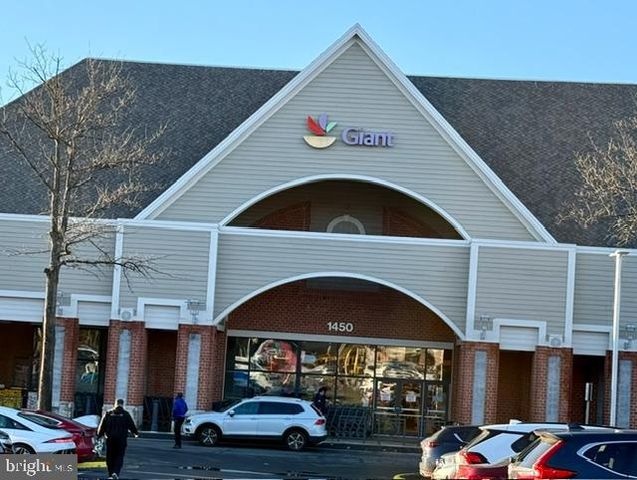 11703-B SUMMERCHASE CIR, Reston, VA 20194