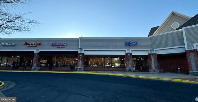 11703-B SUMMERCHASE CIR, Reston, VA 20194