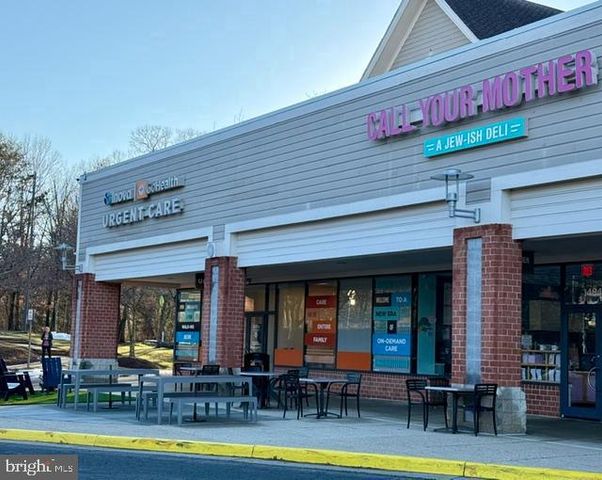 11703-B SUMMERCHASE CIR, Reston, VA 20194