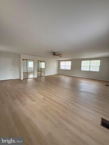 1701 RHODESIA AVE, Fort Washington, MD 20744
