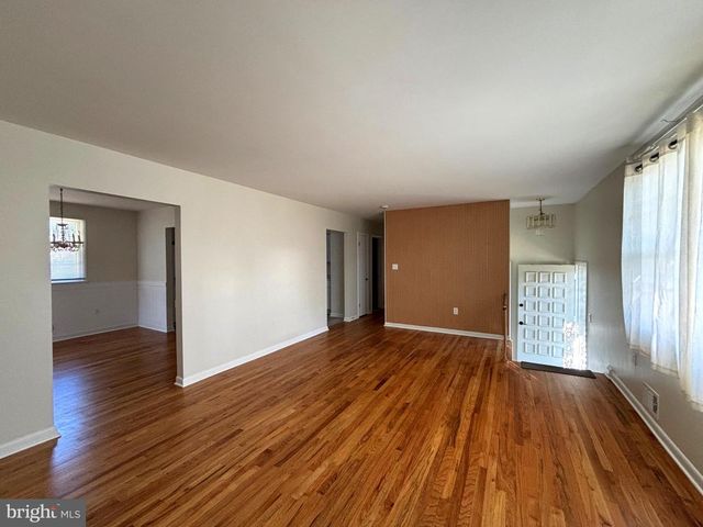 1701 RHODESIA AVE, Fort Washington, MD 20744