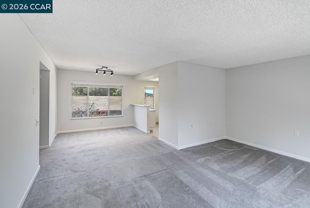 1312 Skycrest Dr 1, Walnut Creek, CA 94595