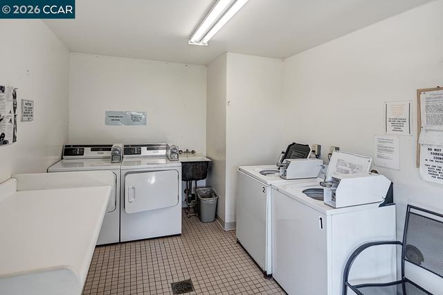 1312 Skycrest Dr 1, Walnut Creek, CA 94595