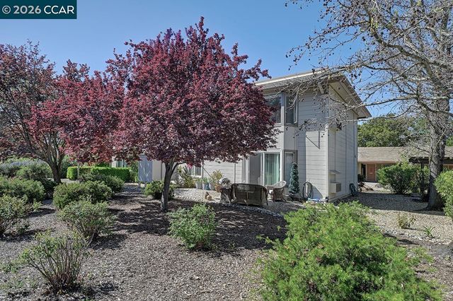 1312 Skycrest Dr 1, Walnut Creek, CA 94595