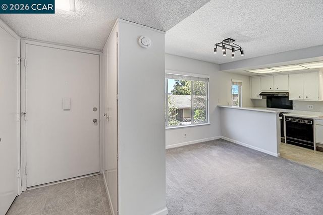 1312 Skycrest Dr 1, Walnut Creek, CA 94595