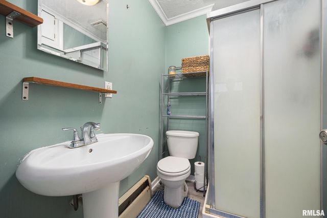 152 PEKIN Avenue, East Peoria, IL 61611