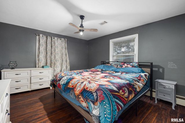 152 PEKIN Avenue, East Peoria, IL 61611