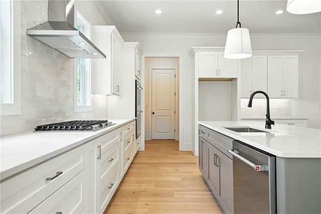 1664 Crestridge Drive SE, Marietta, GA 30067