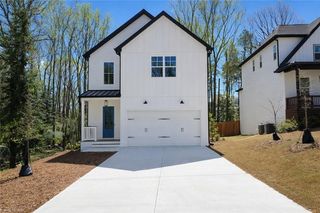 1664 Crestridge Drive SE, Marietta, GA 30067