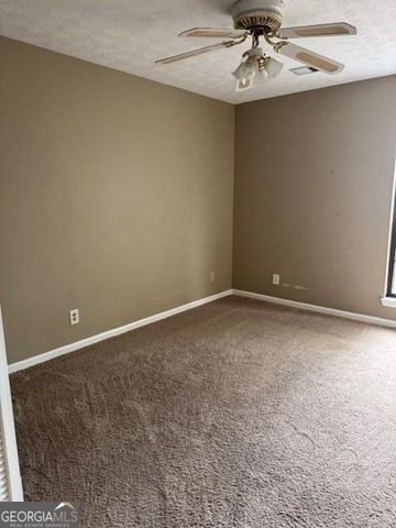 4362 Thunder Ford Drive, Stone Mountain, GA 30083