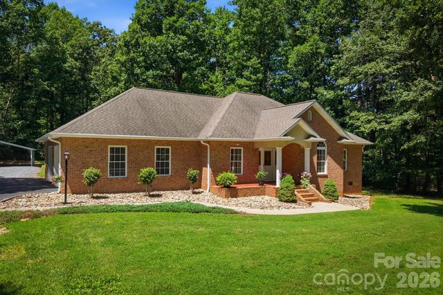 5572 Hayes Waters Road, Morganton, NC 28655