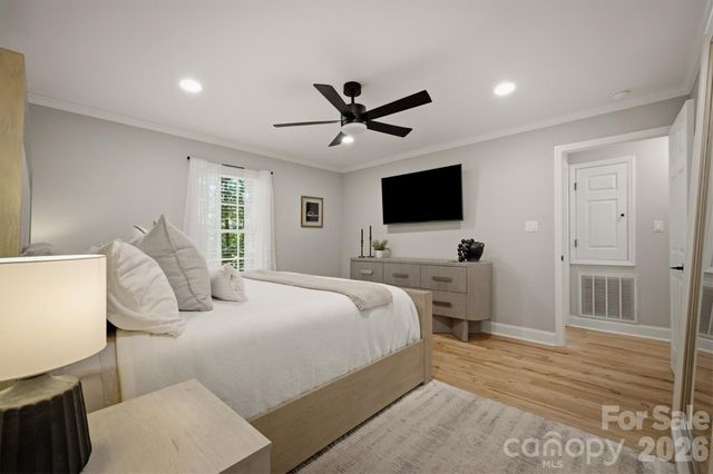 5572 Hayes Waters Road, Morganton, NC 28655