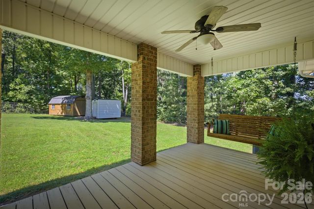 5572 Hayes Waters Road, Morganton, NC 28655