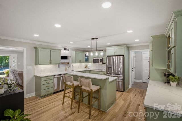 5572 Hayes Waters Road, Morganton, NC 28655