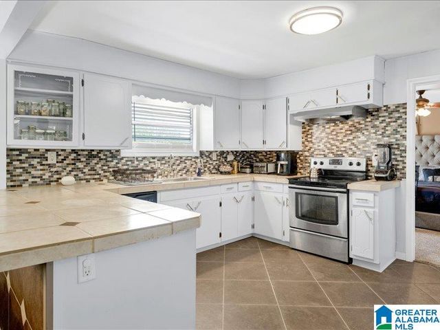 1222 HUDSON AVENUE, Bessemer, AL 35020