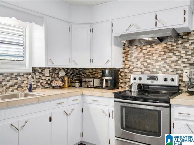 1222 HUDSON AVENUE, Bessemer, AL 35020