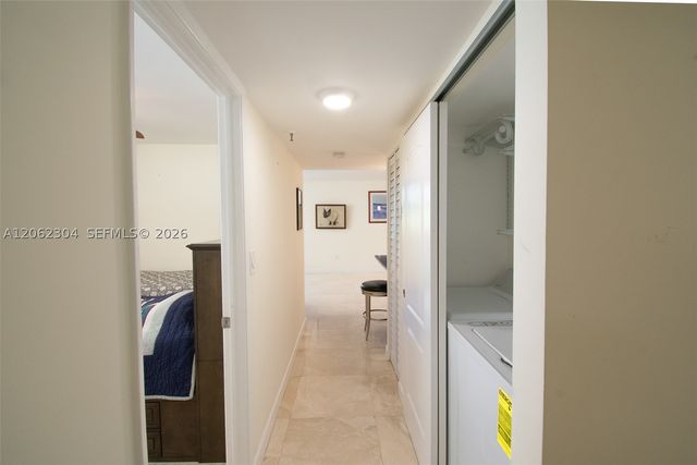 1623 Collins Ave 215, Miami Beach, FL 33139