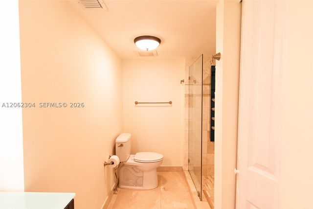 1623 Collins Ave 215, Miami Beach, FL 33139