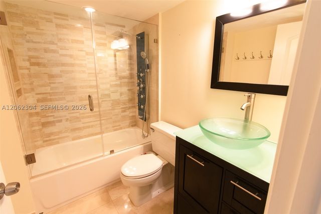 1623 Collins Ave 215, Miami Beach, FL 33139