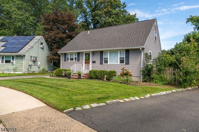 1161 Greslin Ter, Rahway City, NJ 07065